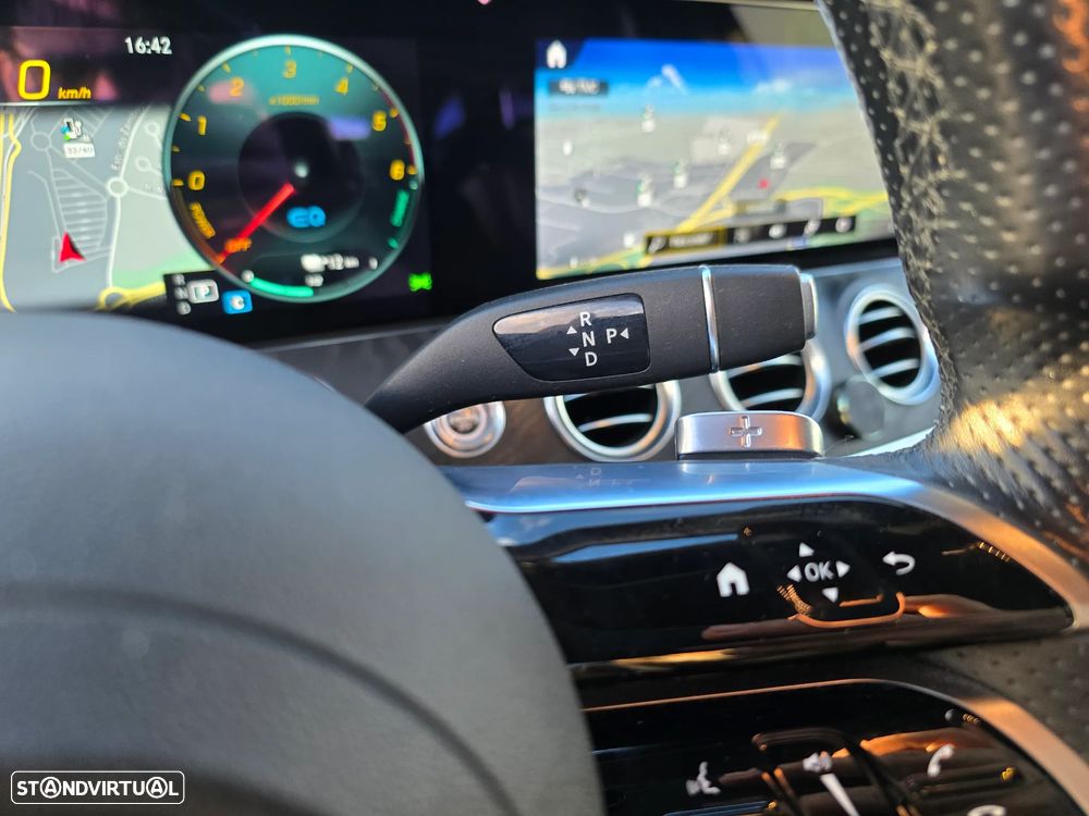 Mercedes-Benz E 300 de AMG Line - 36