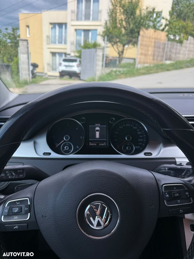 Volkswagen Passat 2.0 TDI DSG BlueMotion Technology Comfortline - 6