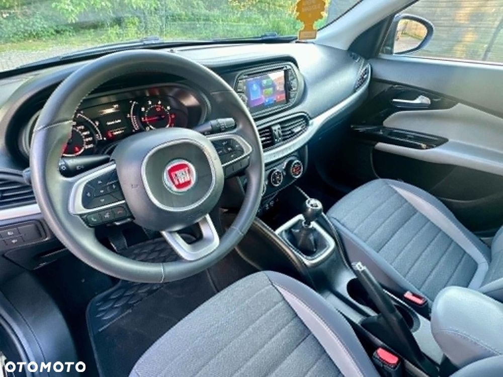 Fiat Tipo 1.4 16V More - 17