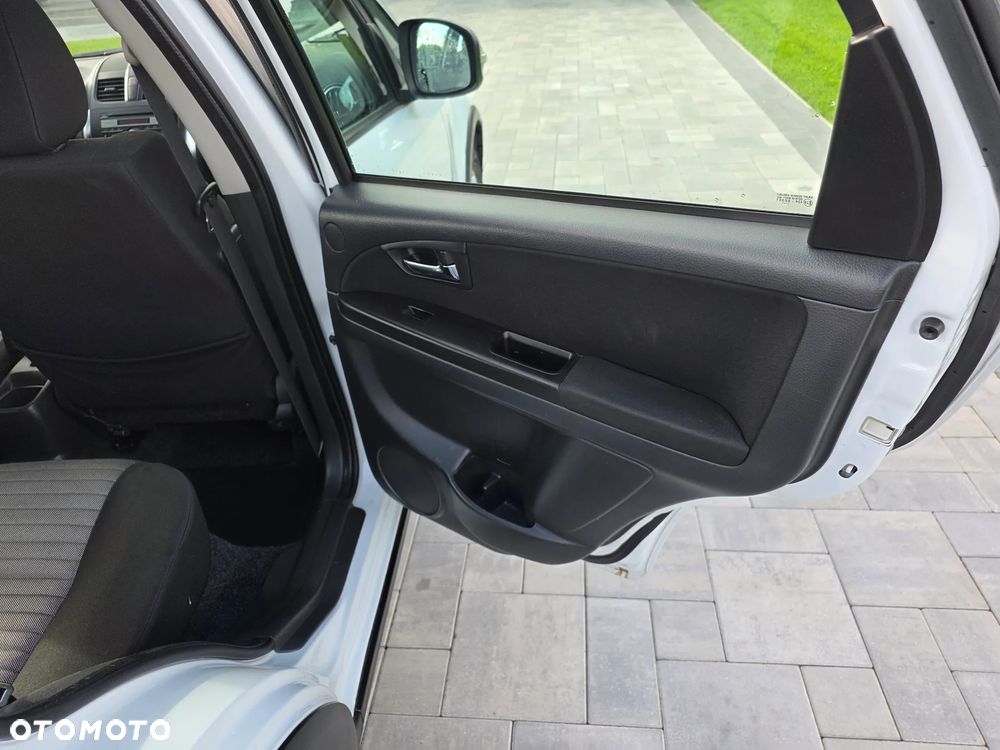 Fiat Sedici 1.6 16V 4x2 Dynamic - 20