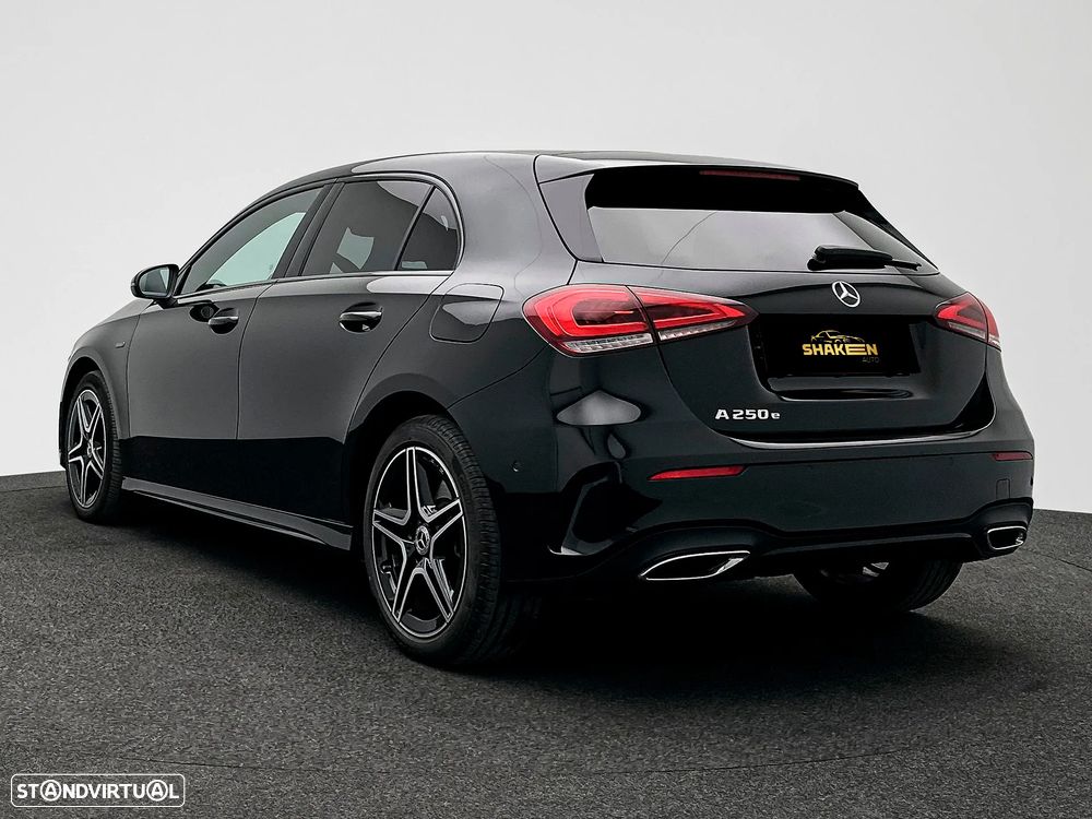 Mercedes-Benz A 250 e AMG Line - 6