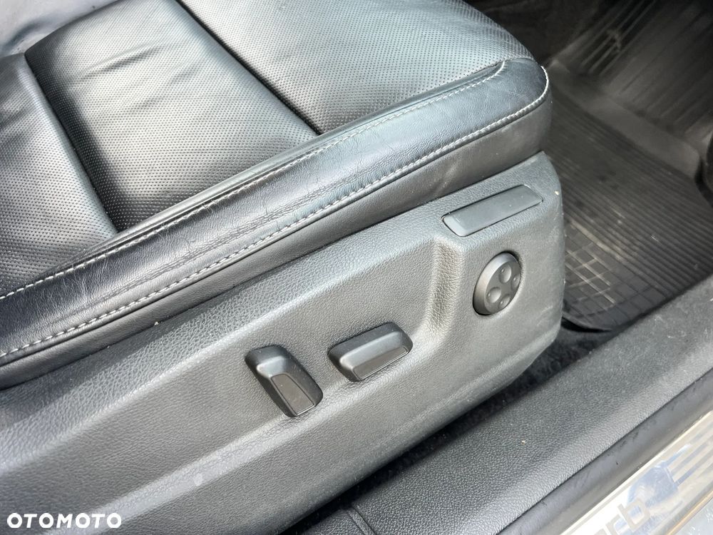 Skoda Superb 2.0 TSI Platinum DSG - 18