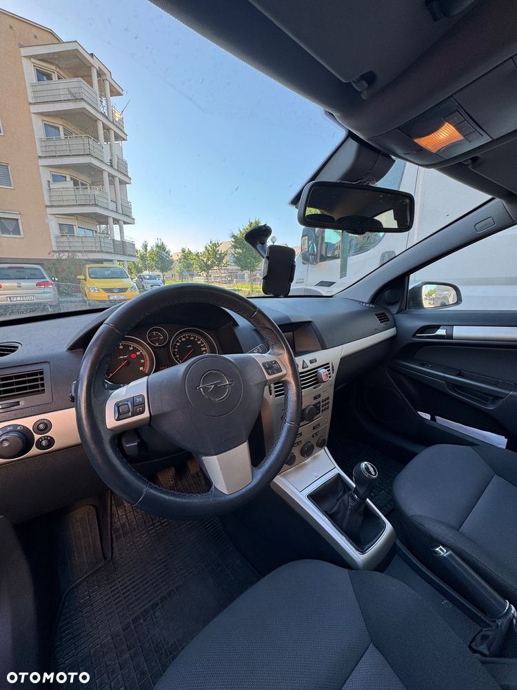 Opel Astra - 15