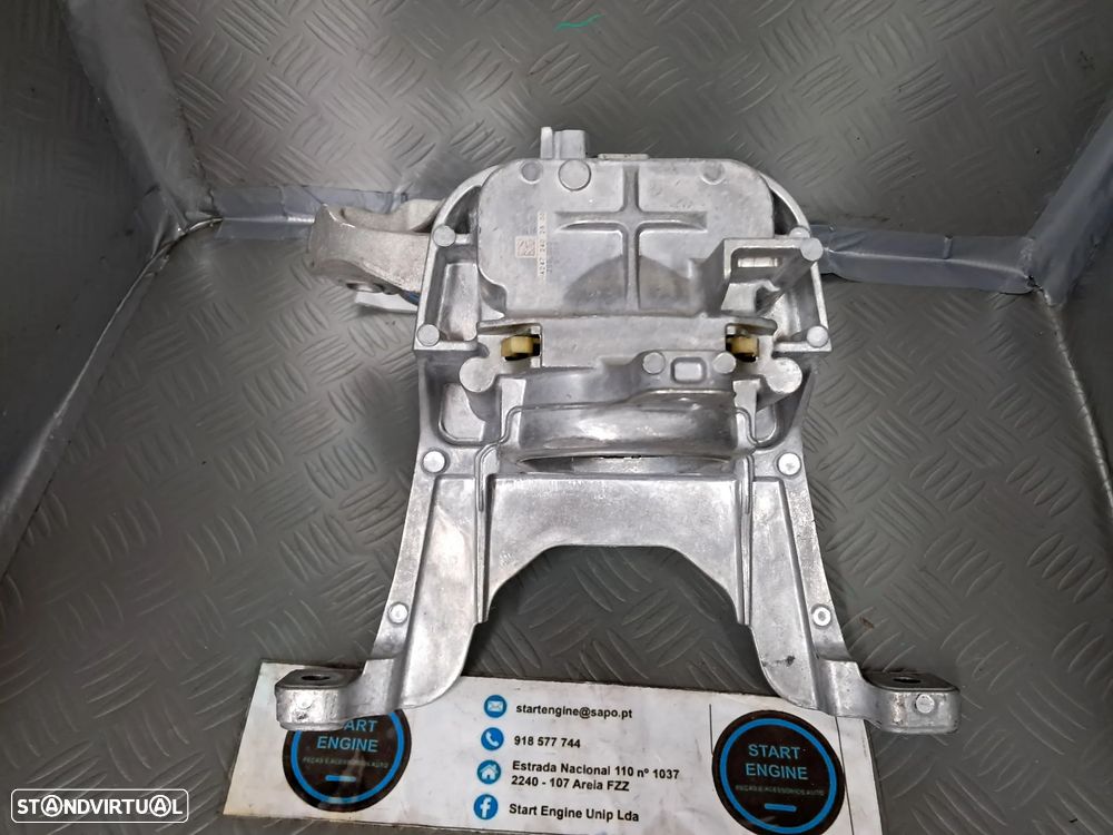 Apoio de Motor Mercedes Classe A W177 Classe B W247 Hibrido a Gasolina ref A2472402800 - 3