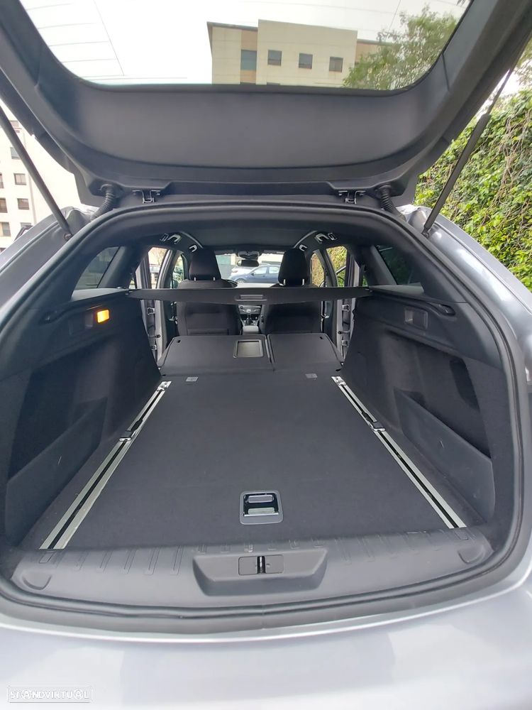 Peugeot 308 SW 1.6 BlueHDi GT Line - 28