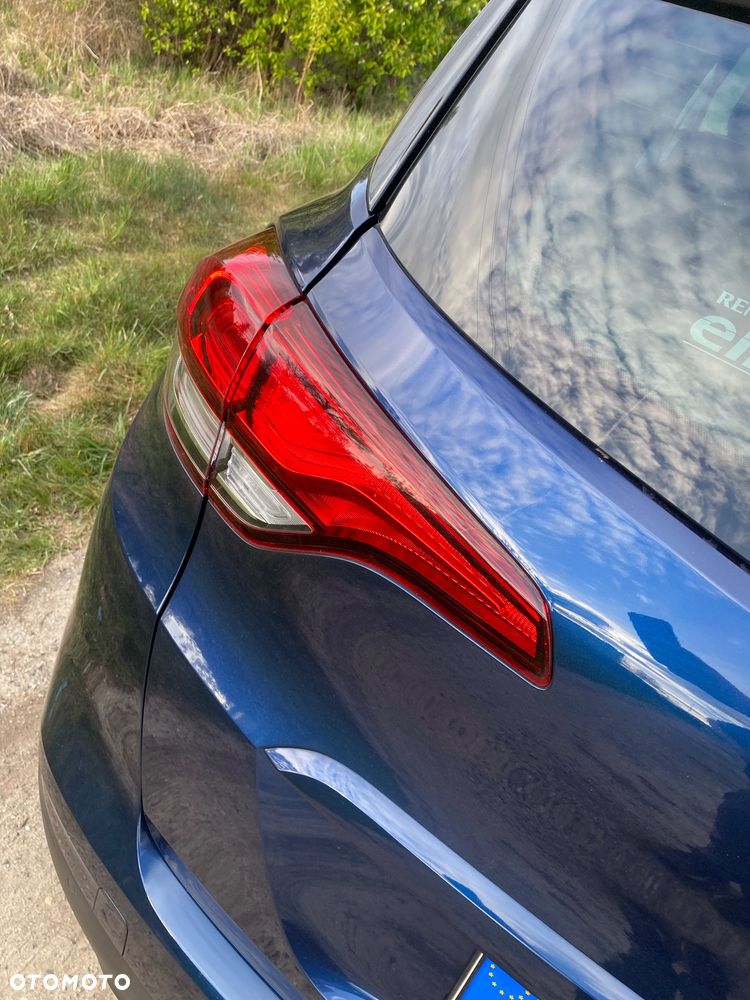 Renault Scenic TCe 140 GPF LIMITED - 25