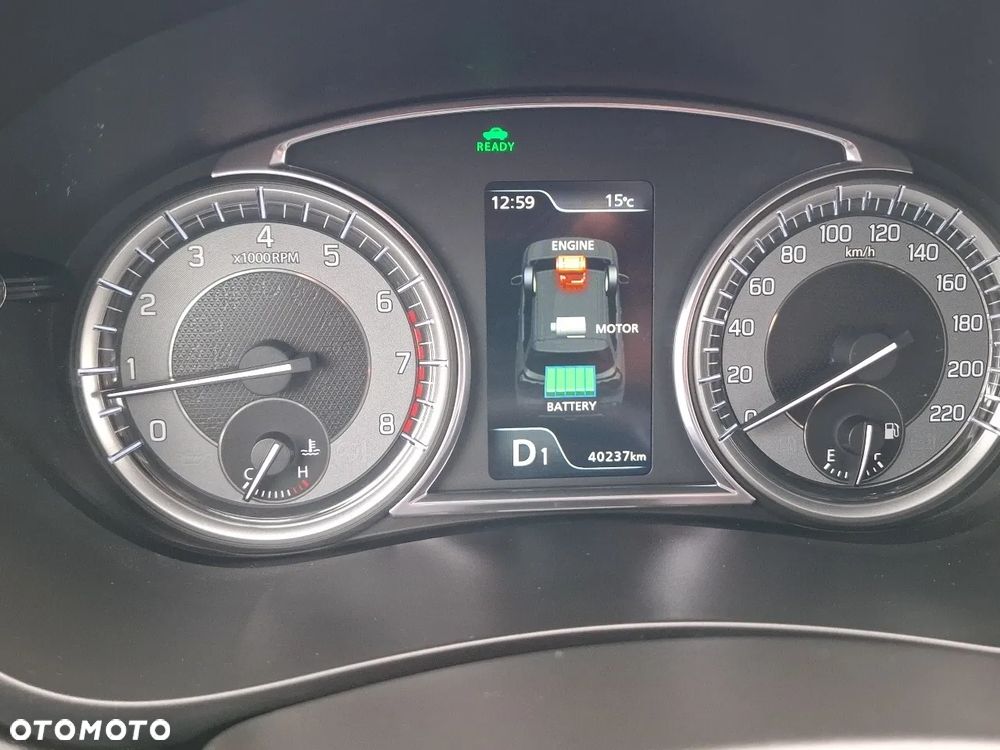 Suzuki S-Cross 1.5 DualJet Hybrid Elegance AGS - 27