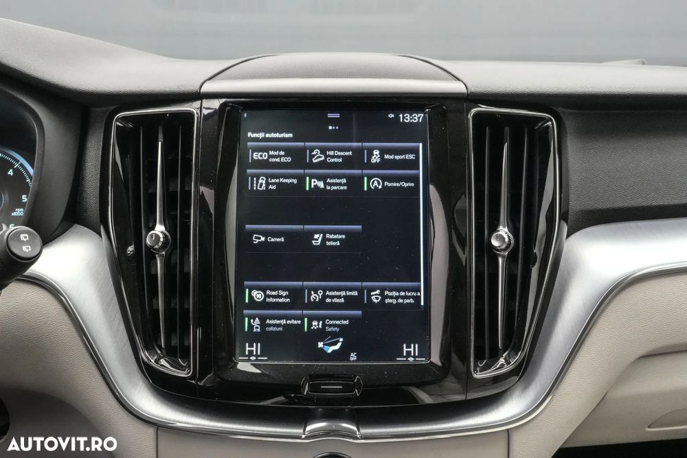 Volvo XC 60 D4 AWD Geartronic Momentum - 22