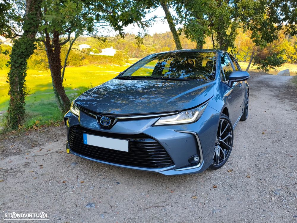 Toyota Corolla SD 1.8 Hybrid Luxury - 1