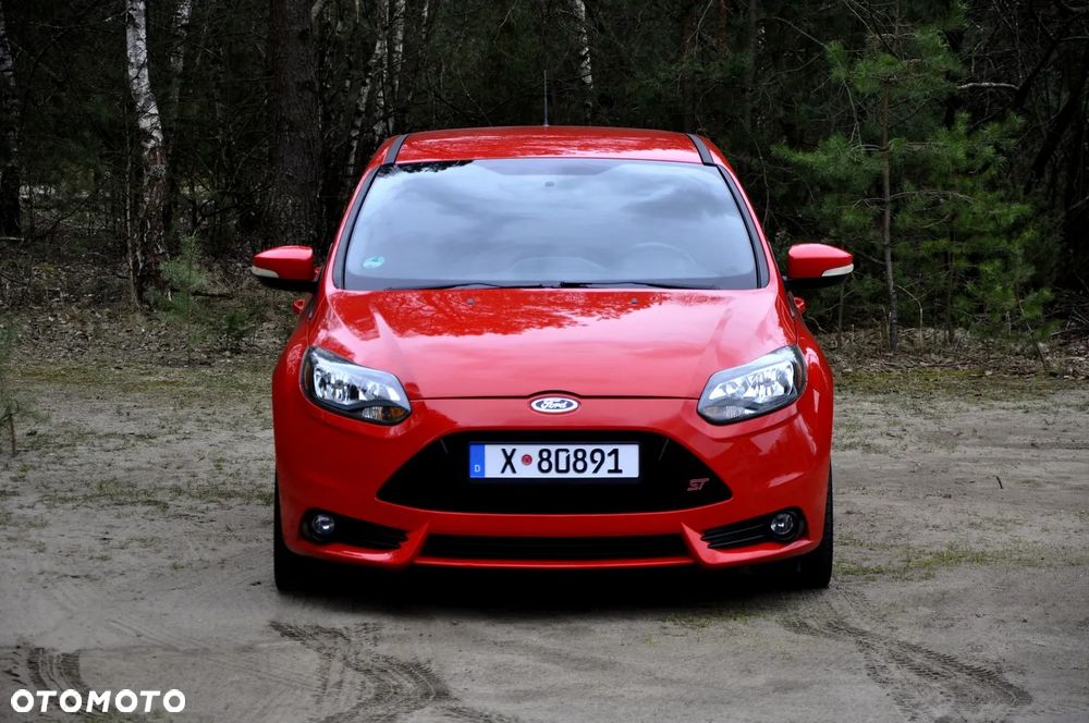 Ford Focus 2.0 EcoBoost ST mit Leder-Sport-Paket - 5