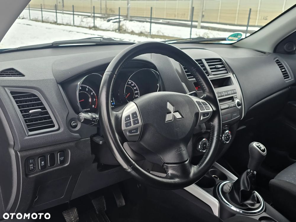 Mitsubishi ASX 1.6 2WD Intense - 15