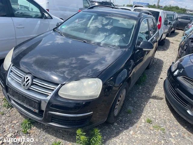 Dezmembrez Volkswagen Golf 5 Variant 2.0 140cp - 2