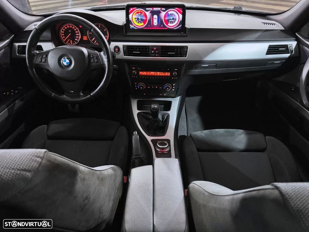 BMW 320 - 8