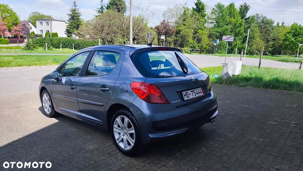 Peugeot 207 120 Automatik Premium - 15