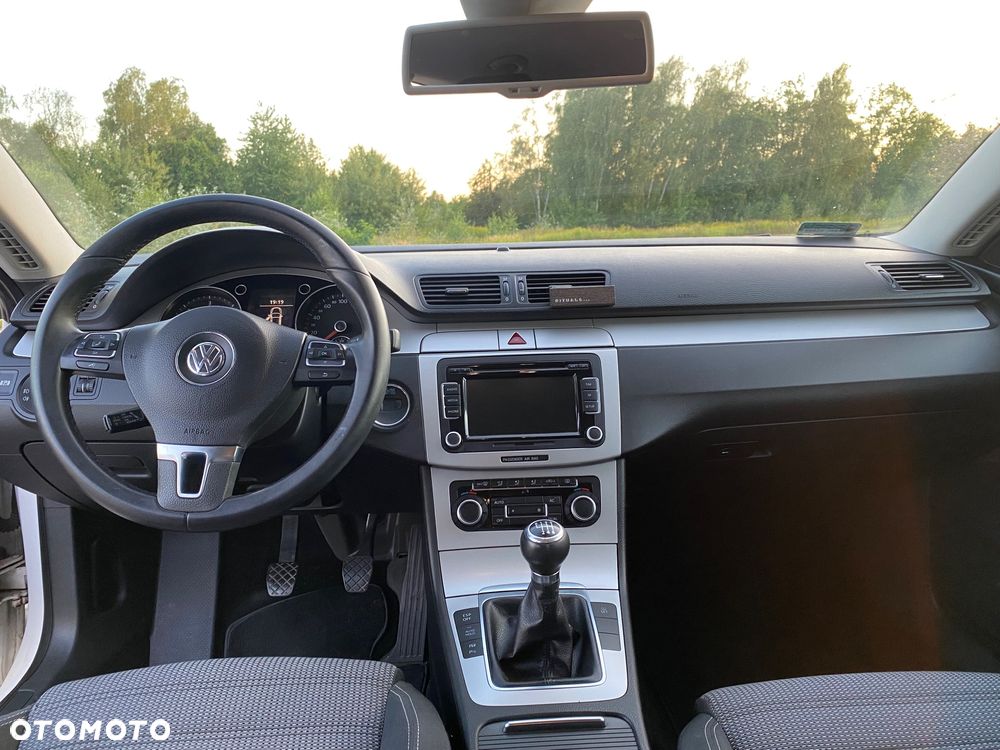 Volkswagen Passat CC - 15