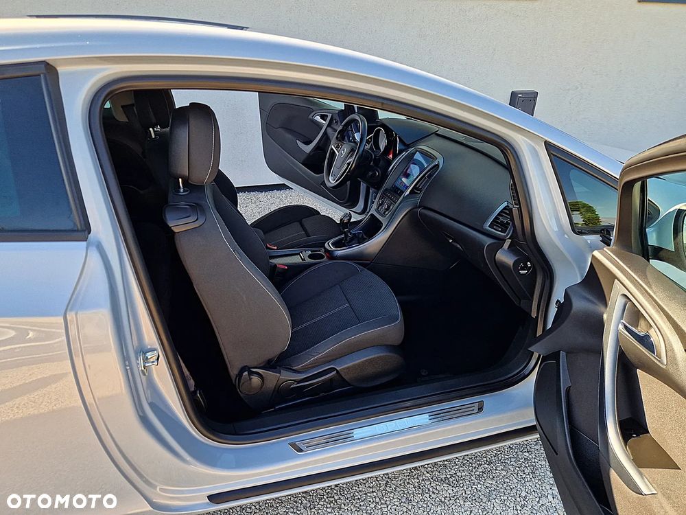 Opel Astra 1.4 Turbo - 10
