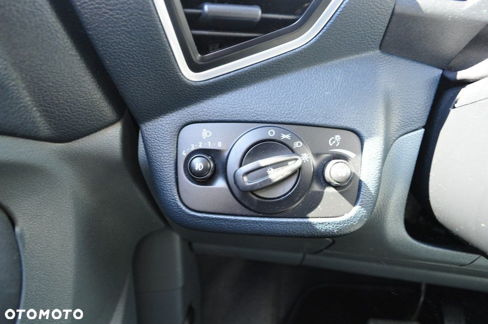 Ford Grand C-MAX - 15