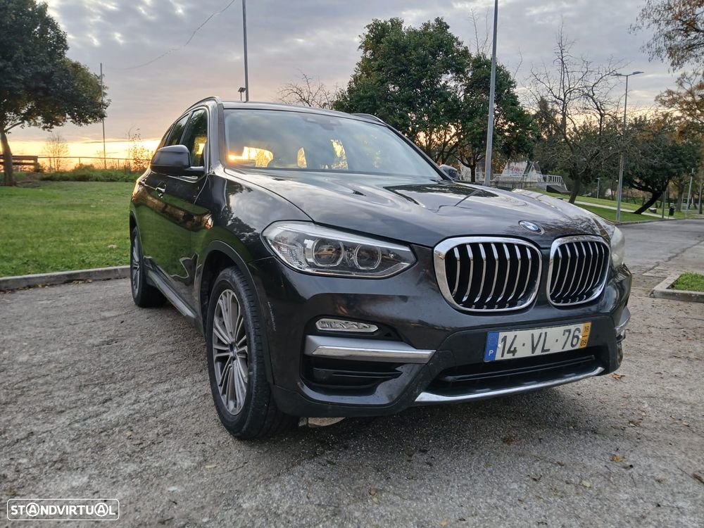 BMW X3 20 d xDrive Line Luxury - 2