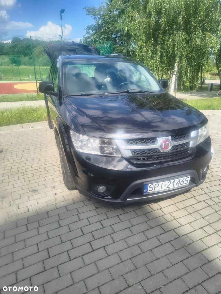 Fiat Freemont 2.0 Multijet Black Code AWD - 1