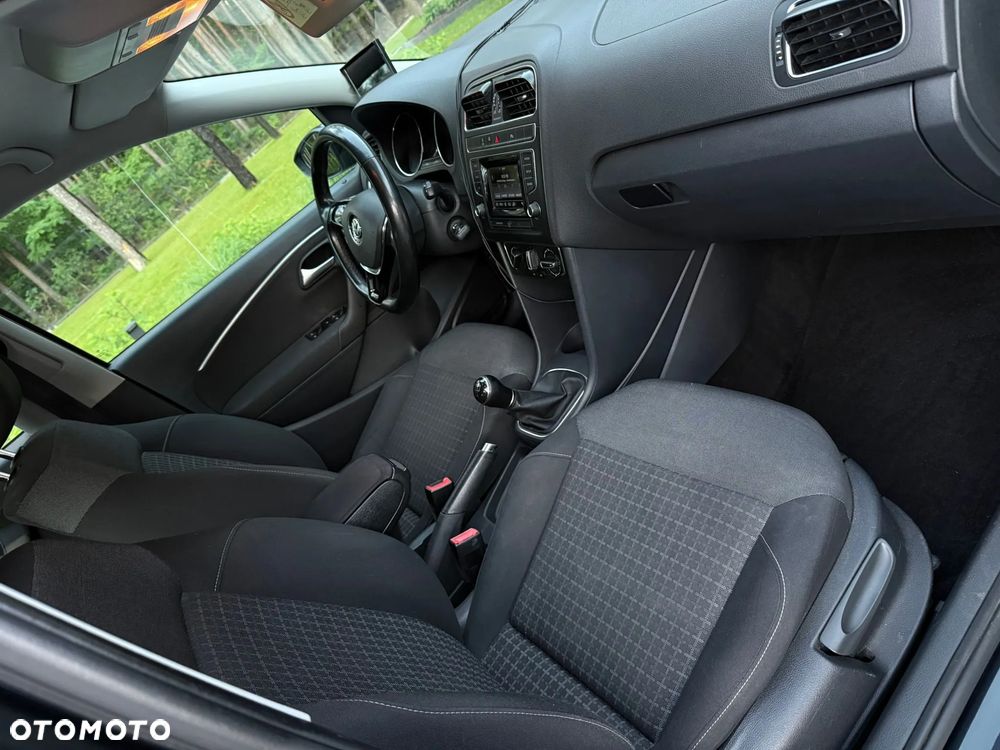Volkswagen Polo - 13