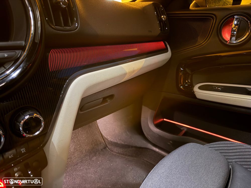 MINI Countryman Cooper D Auto - 28