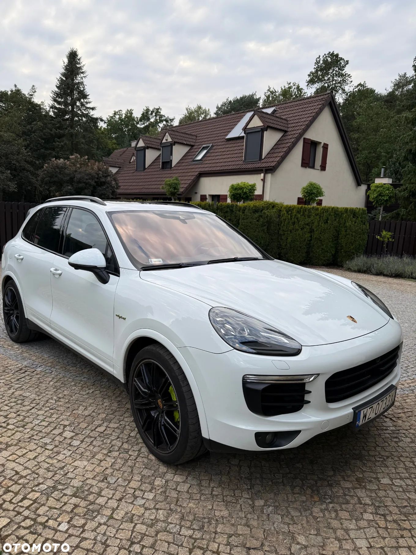 Porsche Cayenne S Hybrid - 1
