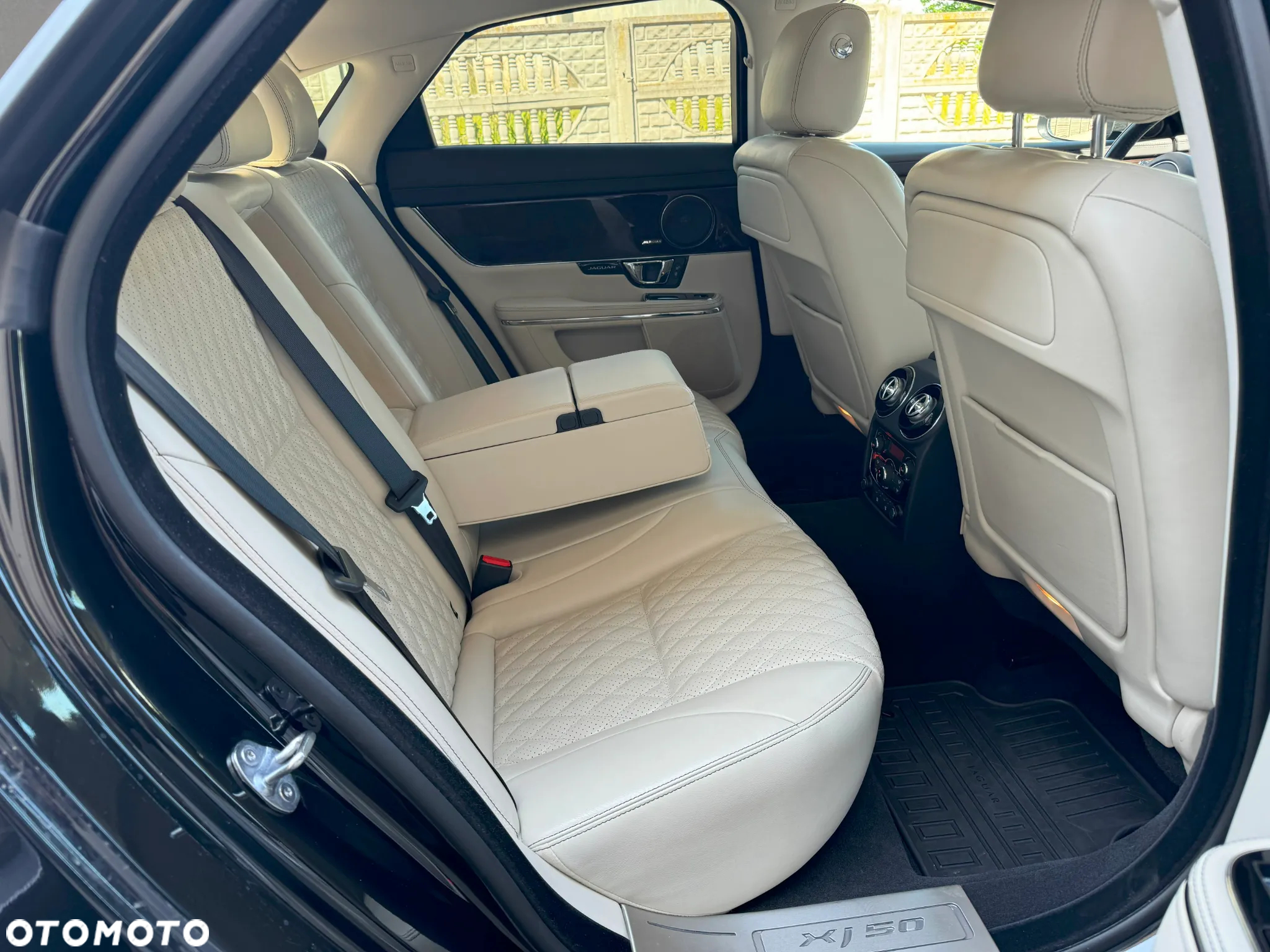 Jaguar XJ 3.0 D V6 XJ50 - 22