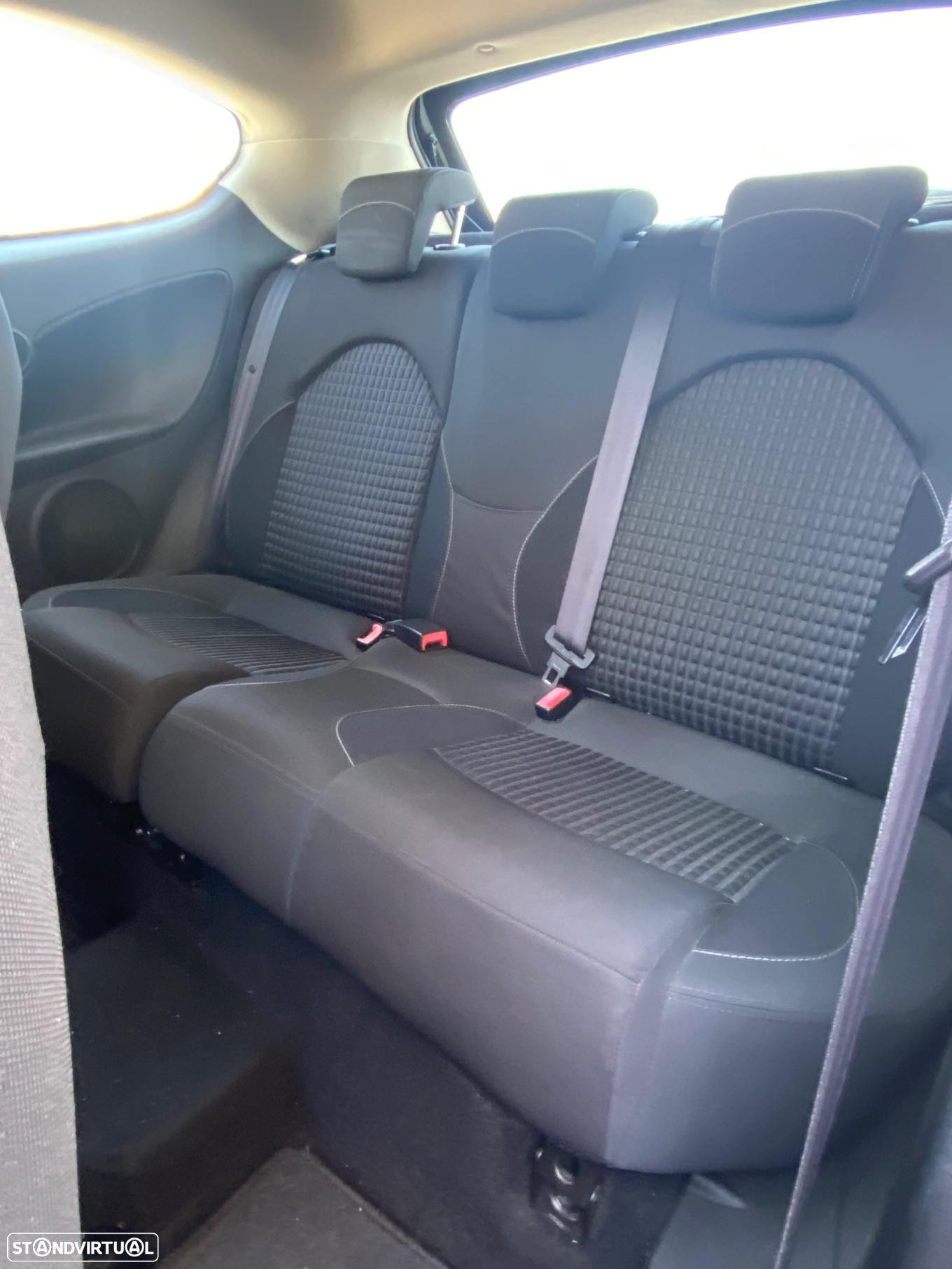 Alfa Romeo MiTo 1.6 JTD Distinctive S&S - 12