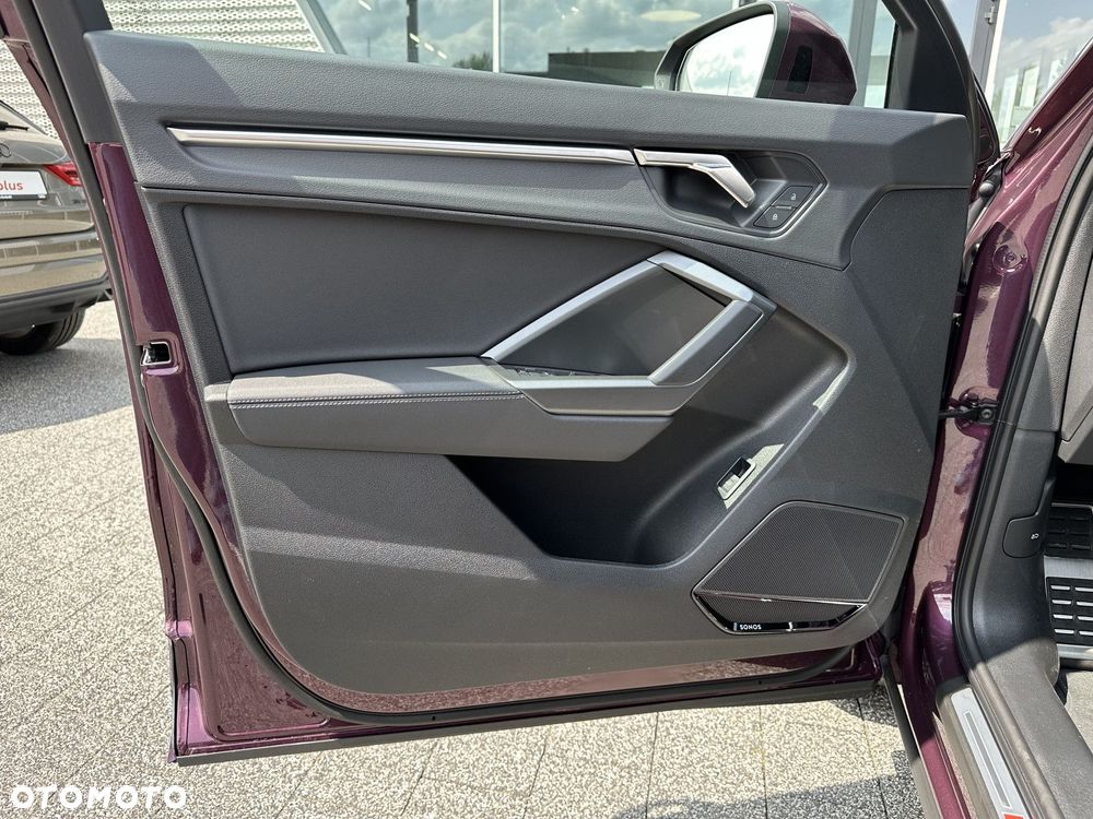 Audi Q3 - 12
