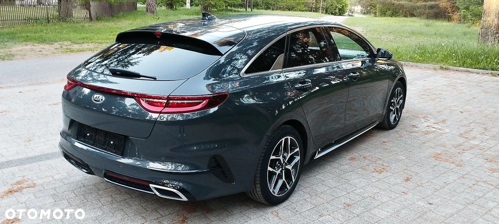 Kia ProCeed 1.6 CRDi SCR GT LINE - 21