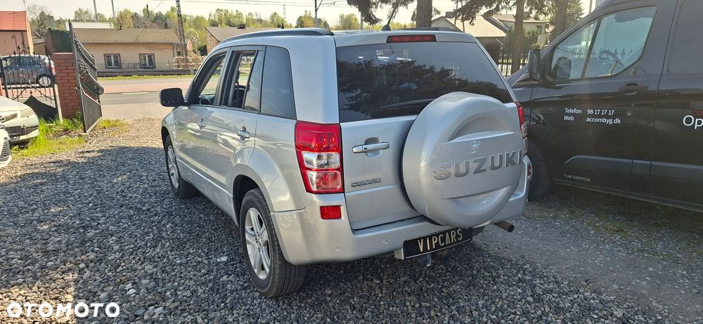 Suzuki Grand Vitara 2.0 Automatik Comfort + Family - 6