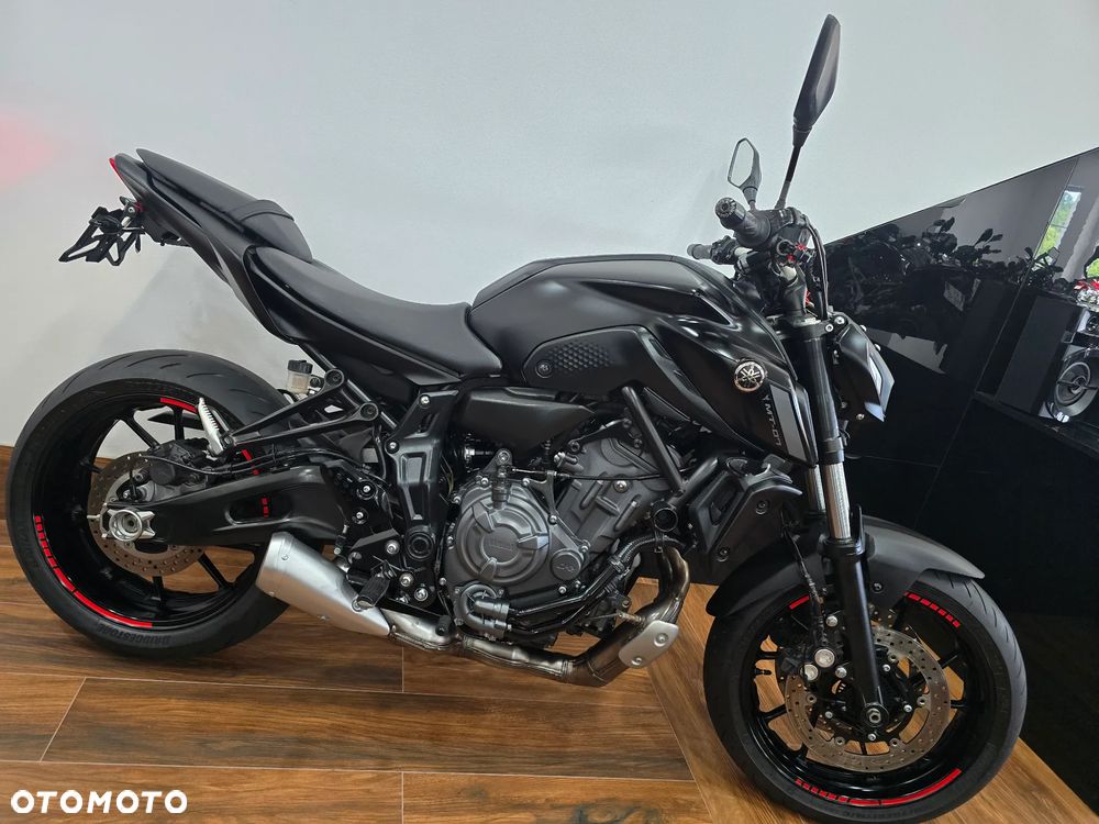 Yamaha MT - 3