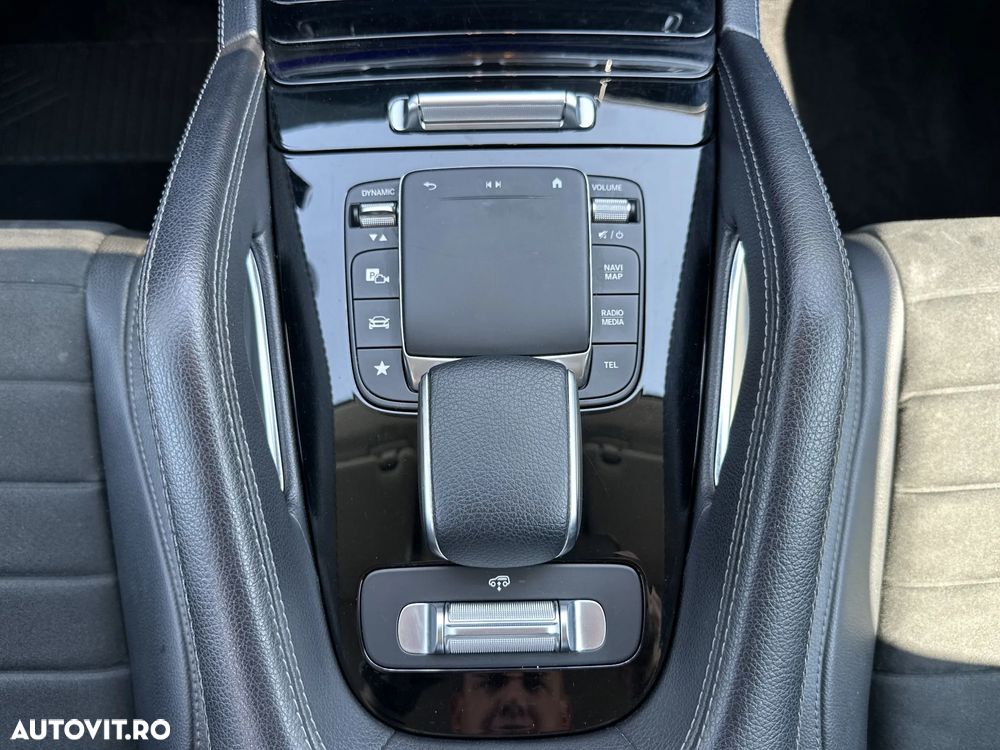 Mercedes-Benz GLE - 19