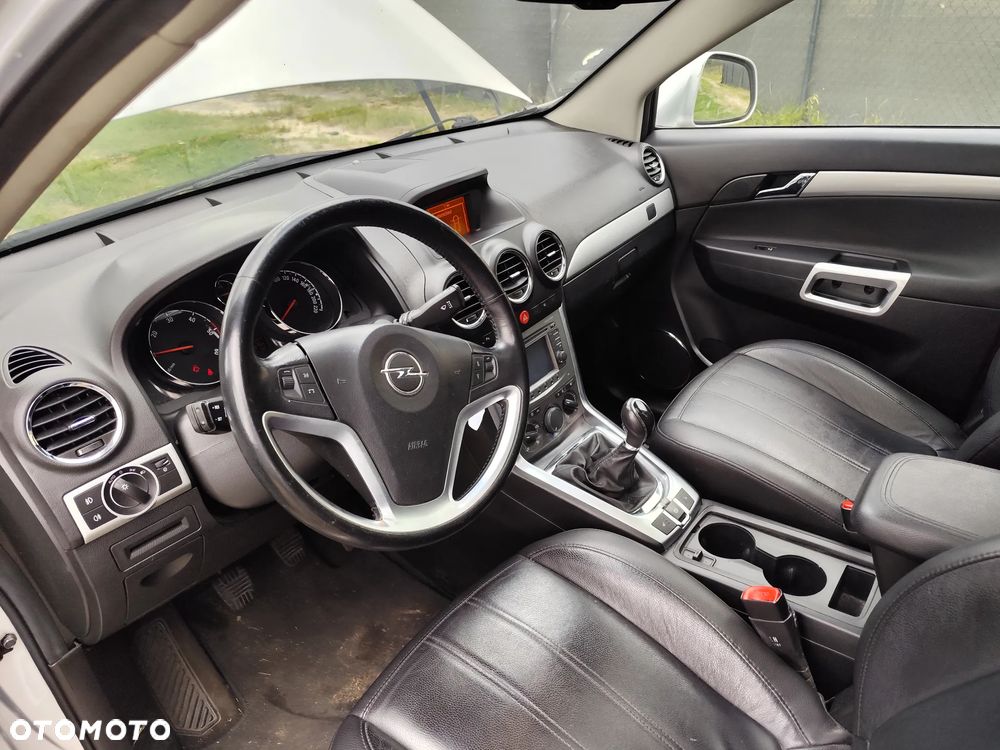 Opel Antara 2.2 CDTI 4x4 Design Edition - 16