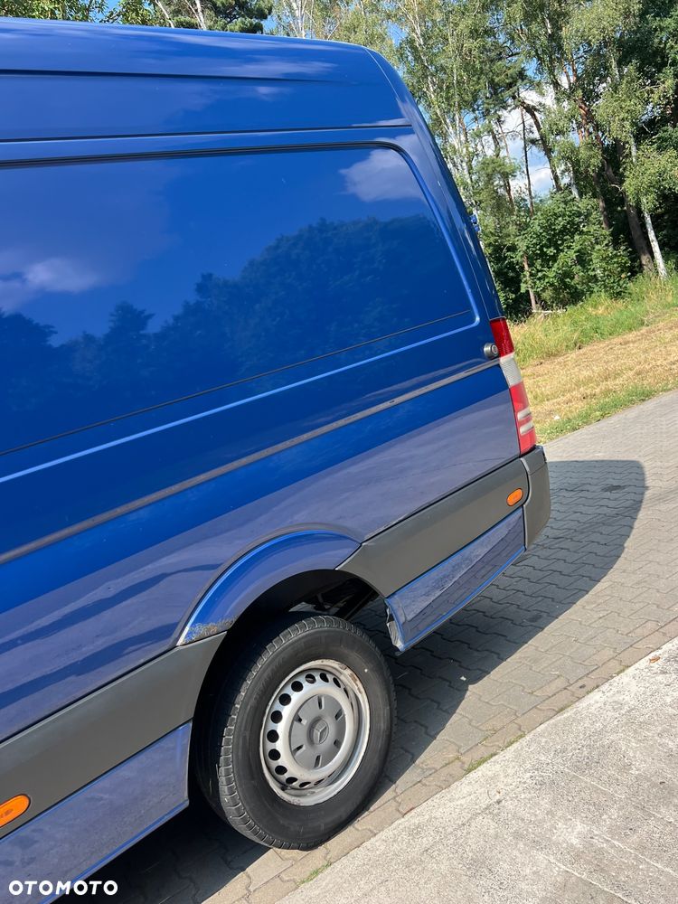 Mercedes-Benz Sprinter - 19
