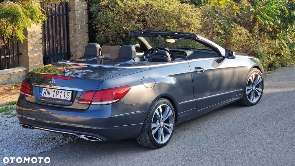 Mercedes-Benz Klasa E 200 CGI Cabrio BlueEFFICIENCY Automatik Avantgarde - 3