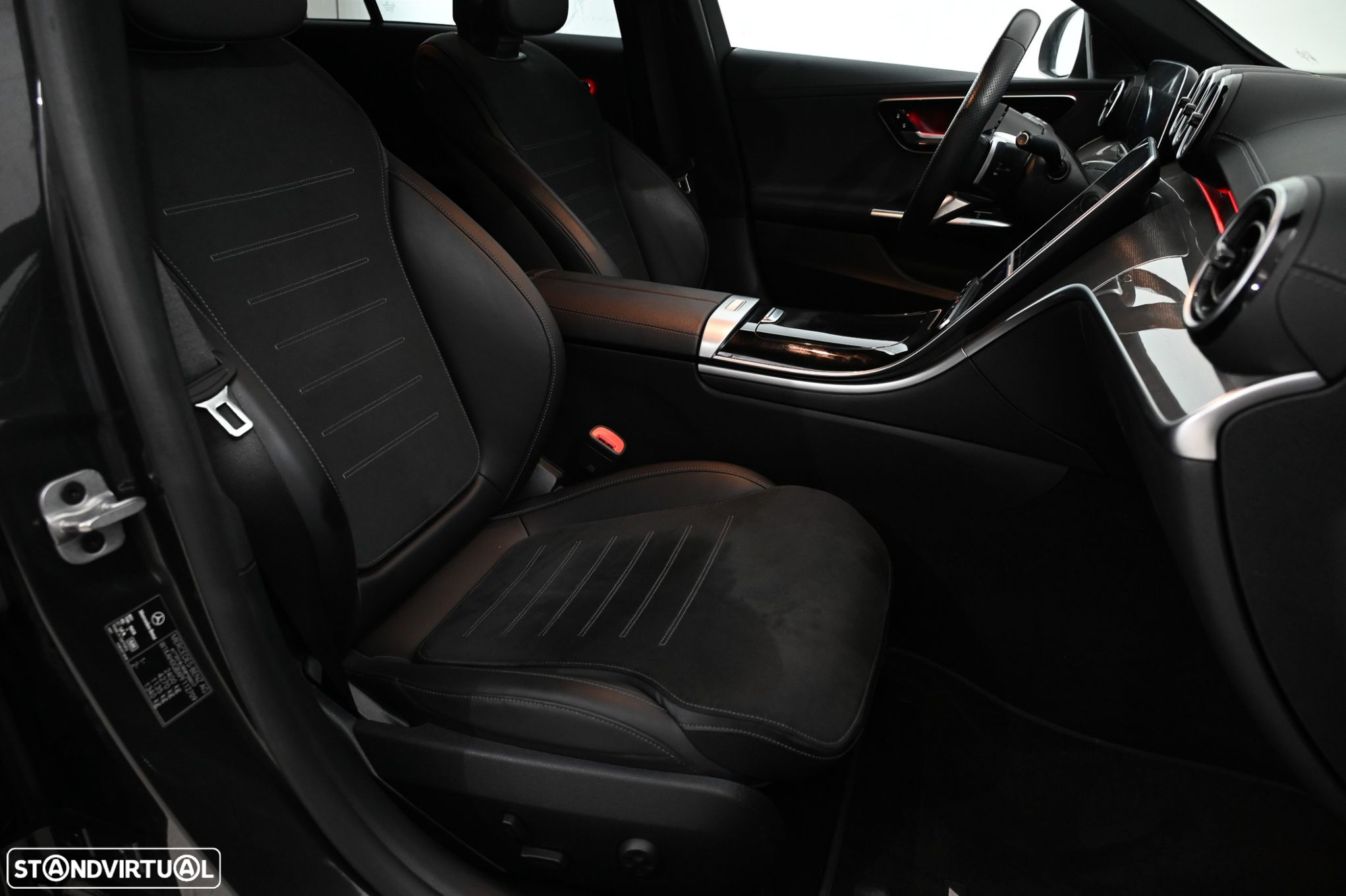 Mercedes-Benz C 300 d AMG Line - 13