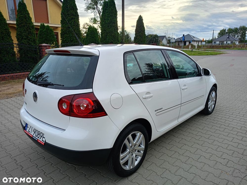 Volkswagen Golf - 7