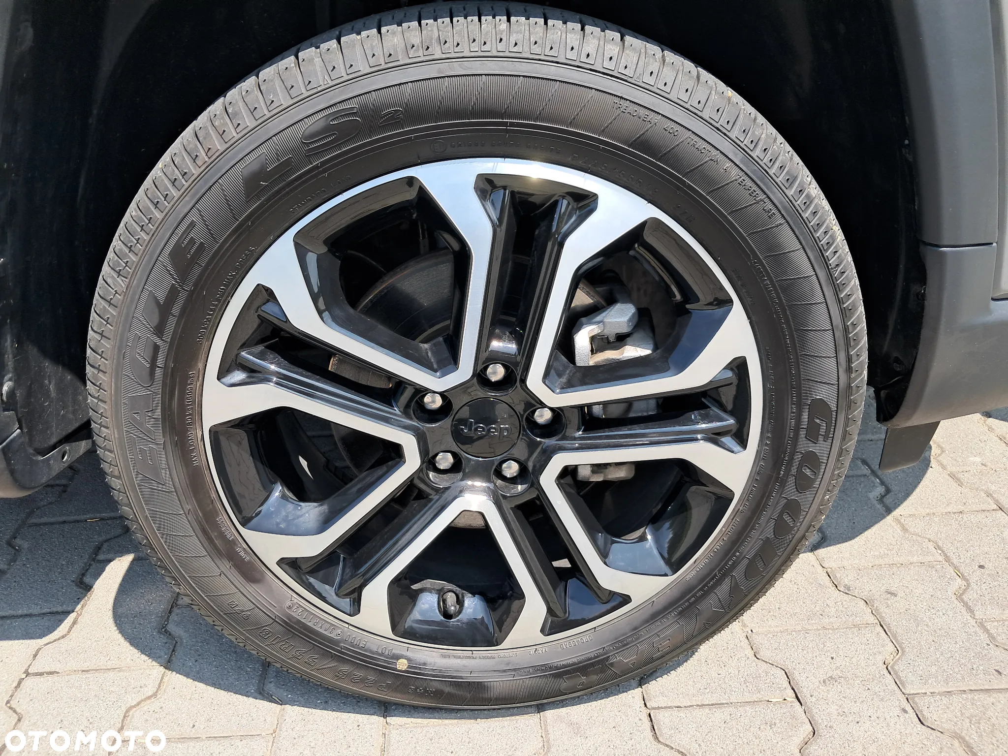 Jeep Compass - 21