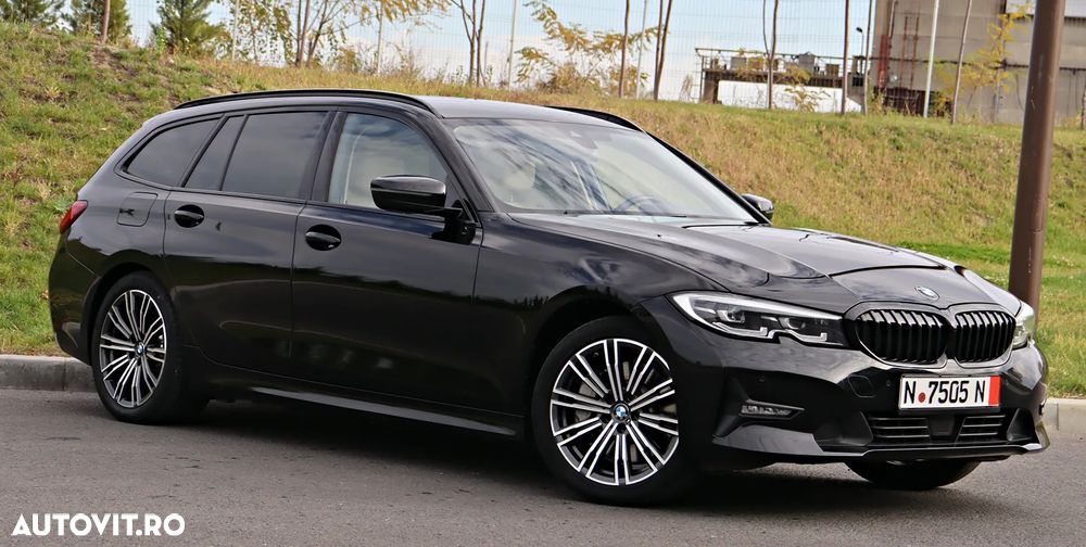 BMW Seria 3 330e Touring Aut. Luxury Line - 1