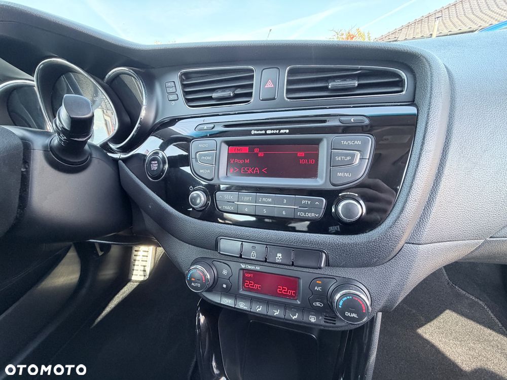 Kia Ceed 1.6 CRDi Business Line - 11