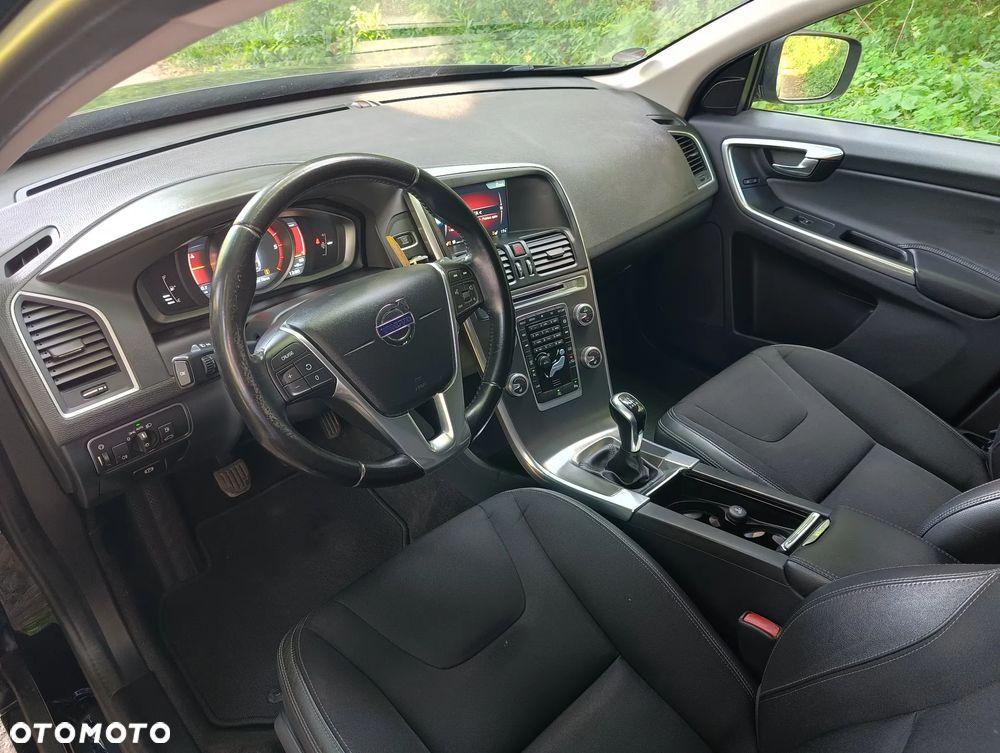 Volvo XC 60 - 23