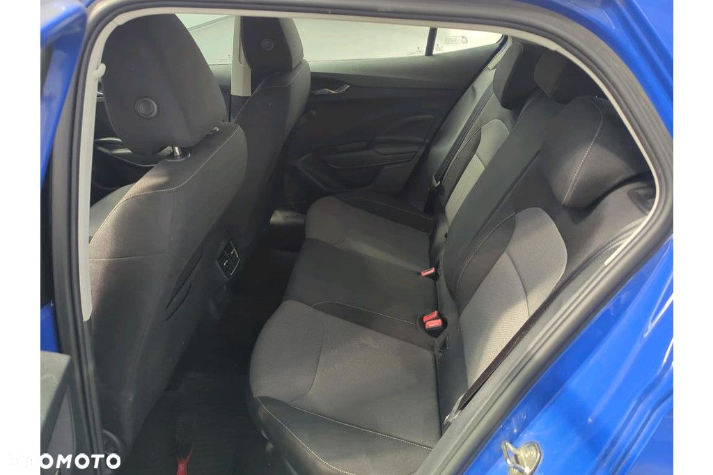 Skoda Fabia 1.0 Ambition - 8