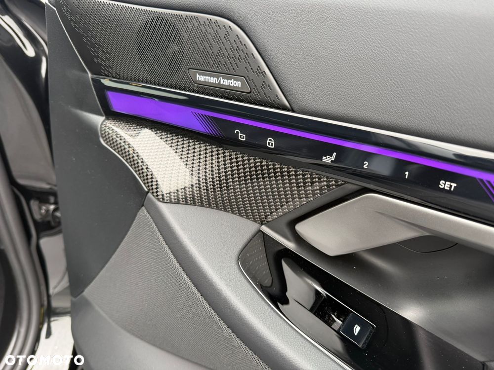 BMW Seria 5 520d - 36