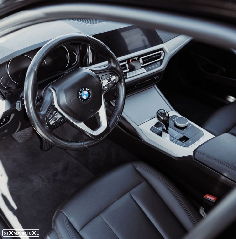 BMW 318 d Line Sport Auto - 3