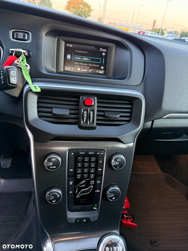 Volvo V40 - 21
