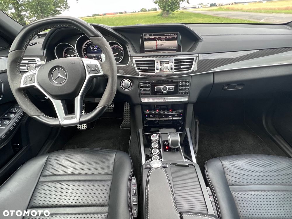 Mercedes-Benz Klasa E - 18