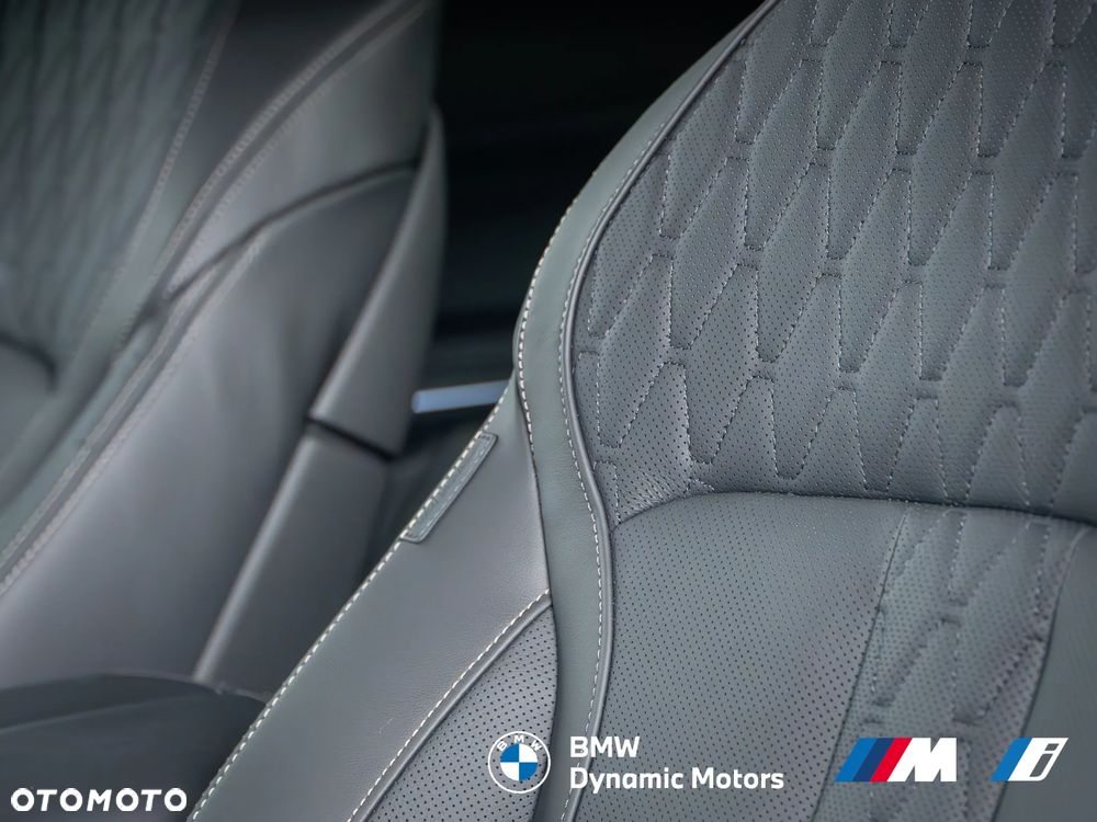 BMW X5 xDrive40d - 25