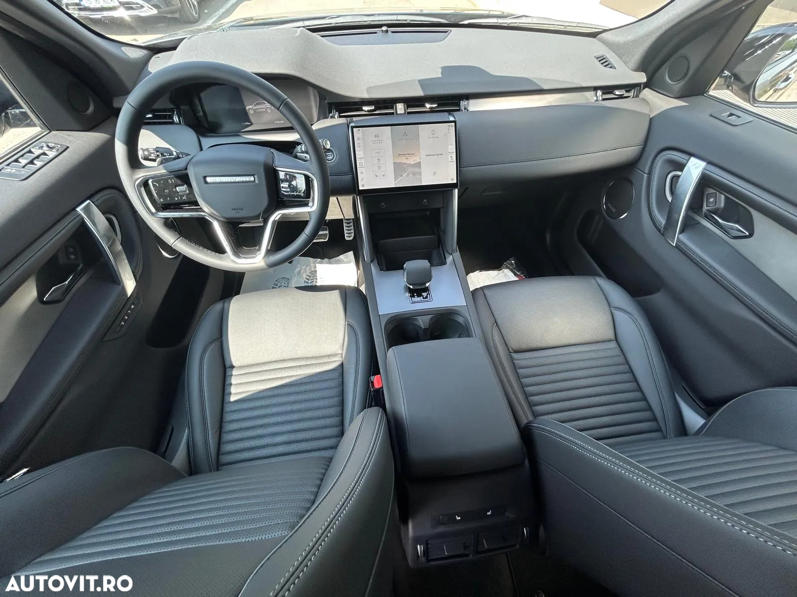 Land Rover Discovery Sport 2.0 D200 R-Dynamic MHEV SE - 12