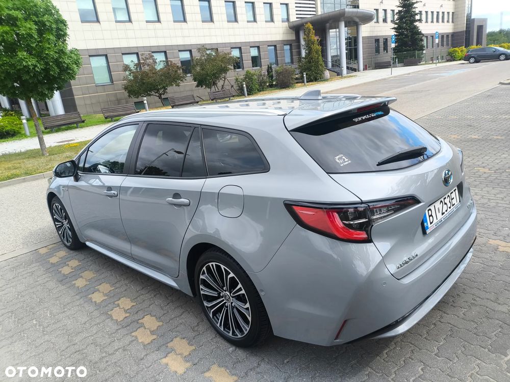 Toyota Corolla 1.8 Hybrid Comfort - 13